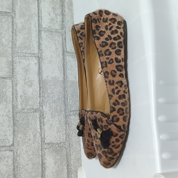 Charlie Paige Faux Fur Leopard Print Flat Loafers with Tassels size 7 - Picture 2 of 5